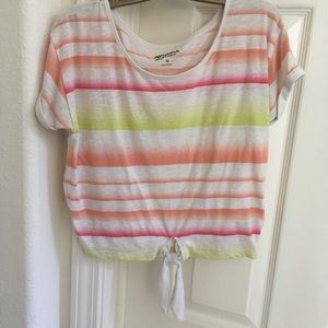 Stripped cropped shirt